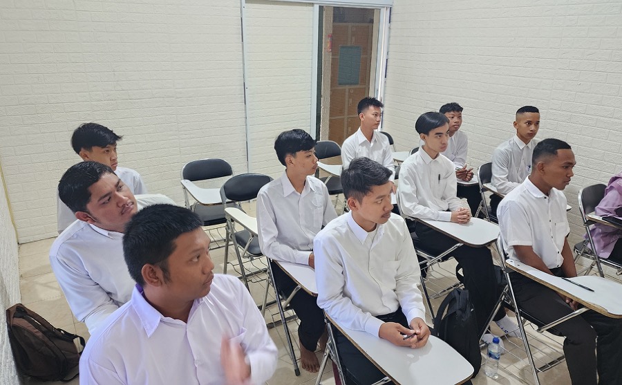 Kegiatan siswa LPK Higlob